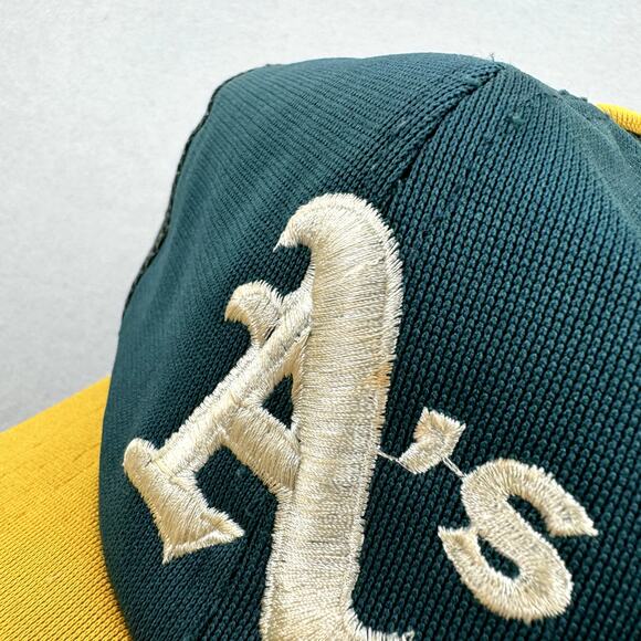 Vintage Oakland Athletics A's Hat One Size Adjustable Green Yellow Mesh Baseball - Picture 5 of 9